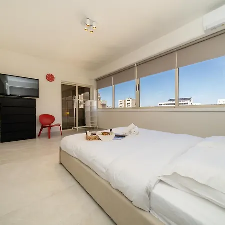 3 Bedroom Flat Near Center * Nicosie