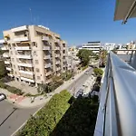 3 Bedroom Flat Near Center ניקוסיה