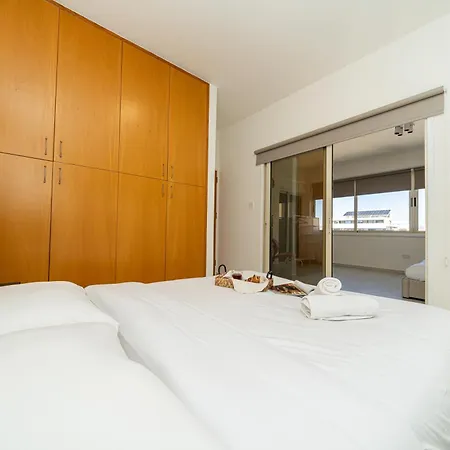 3 Bedroom Flat Near Center Apartment Nicosia