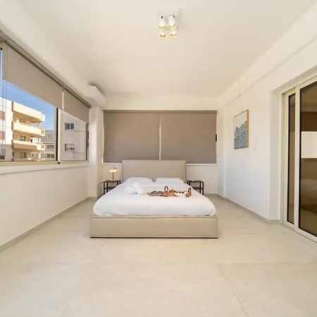 3 Bedroom Flat Near Center * Никосия