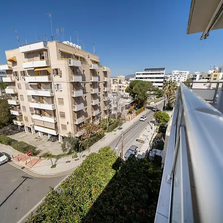3 Bedroom Flat Near Center Nicosia