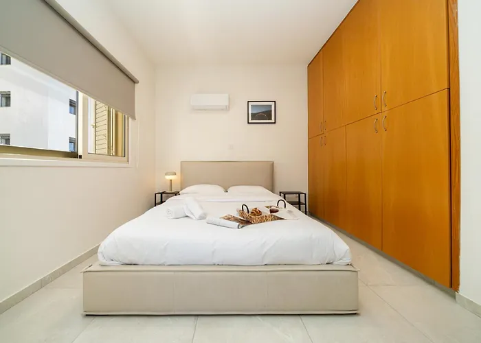 Apartment 3 Bedroom Flat Near Center Nicosia