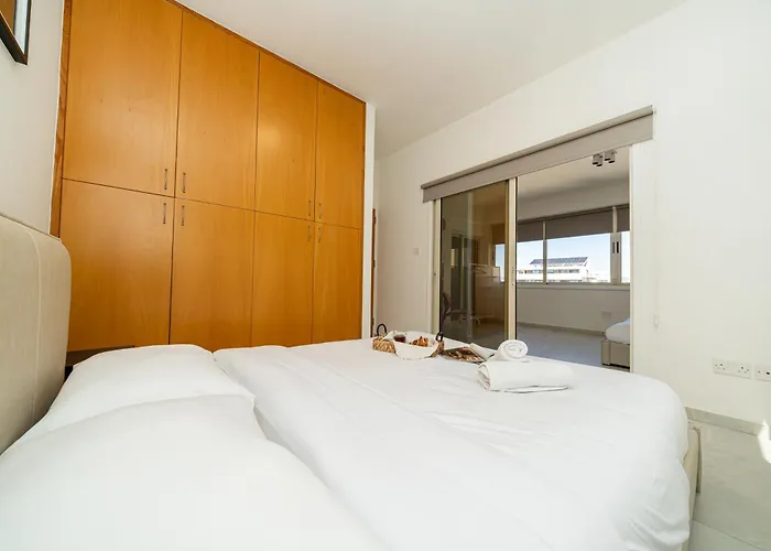 3 Bedroom Flat Near Center Apartment Nicosia