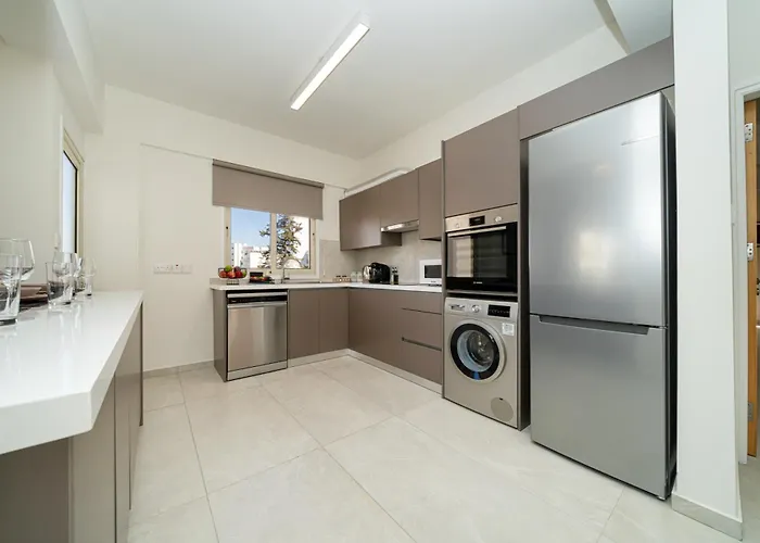 Apartment 3 Bedroom Flat Near Center Nicosia