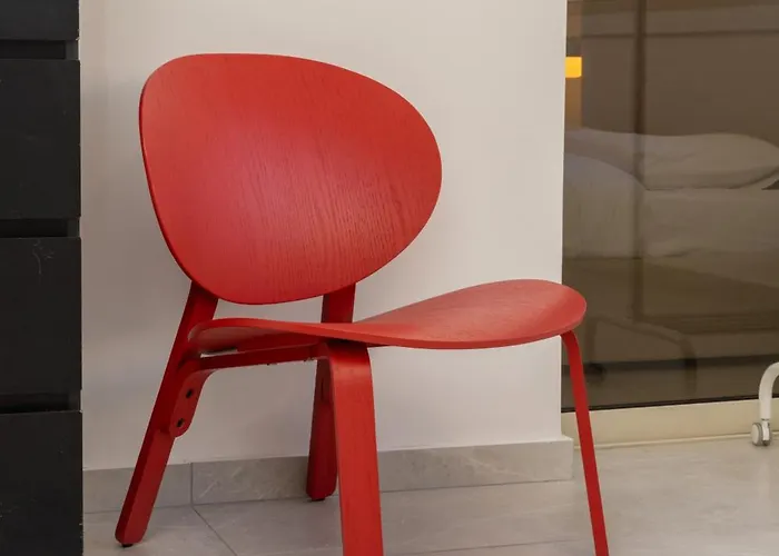 3 Bedroom Flat Near Center Daire *