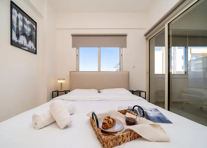 Апартаменты 3 Bedroom Flat Near Center Никосия