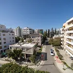 3 Bedroom Flat Near Center Apartmán *